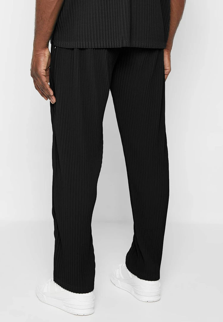 Man Casual Trousers Pleated Trousers - Black