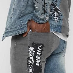 Man Denim Split Graffiti Jeans - Blue