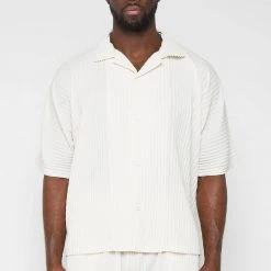 Man Shirts Pleated Shirt - Cream