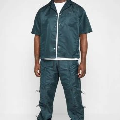 Man Shirts Nylon Revere Shirt - Green