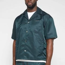 Man Shirts Nylon Revere Shirt - Green