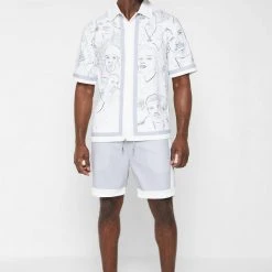 Man Shorts Icon Shorts - White