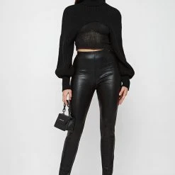 Woman Accessories Chunky Knit Turtleneck Arm Warmer - Black KNITWEAR