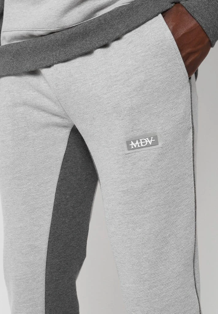 Man Tracksuit Bottoms TRACKSUITS Contrast Panel Tracksuit Bottoms - Grey