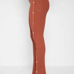 Woman Leggings Distressed Knitted Leggings With Button Detail - Rust