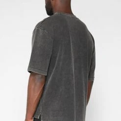 Man T-Shirts Grand Prix T-Shirt - Black