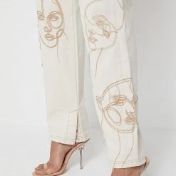 Woman Denim Line Art Mom Jeans - Ecru