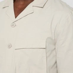 Man Shirts Loose Fit Shirt With Cargo Pocket - Stone