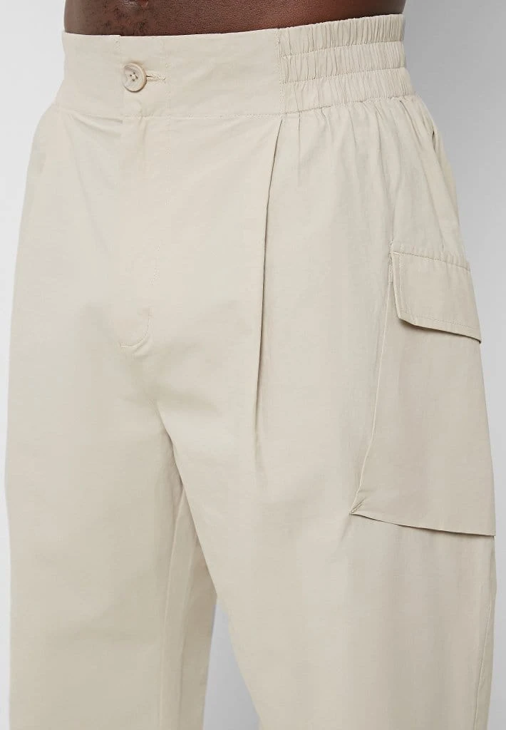 Man Casual Trousers Loose Fit Trousers With Cargo Pocket - Stone