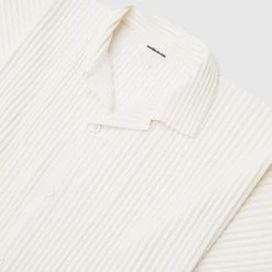 Man Shirts Pleated Shirt - Cream