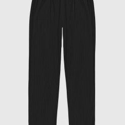 Man Casual Trousers Pleated Trousers - Black