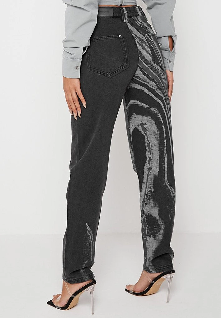 Woman Denim Marble Print Mom Jeans - Washed Black
