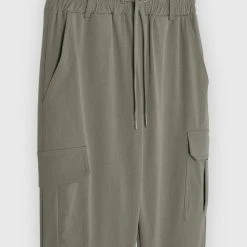 Man Casual Trousers Technical Cargo Pants - Olive Green