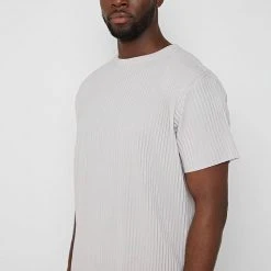 Man T-Shirts Pleated T-Shirt - Ice Grey