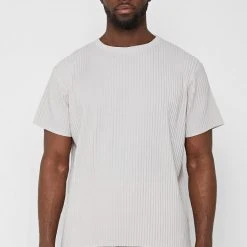 Man T-Shirts Pleated T-Shirt - Ice Grey