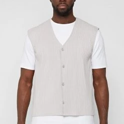 Man Tops SHORTS SETS Pleated Vest - Ice Grey
