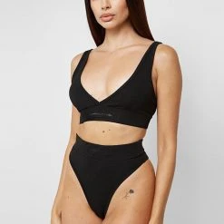 Woman Lingerie Plunge Bralette - Black