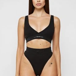 Woman Lingerie Plunge Bralette - Black