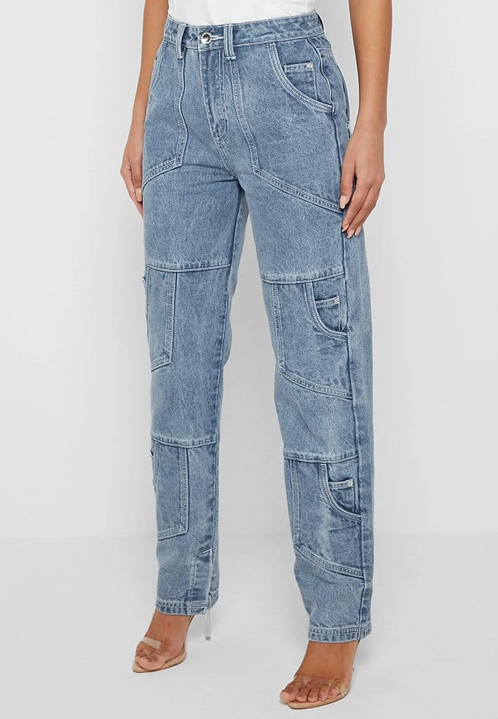 Woman Denim Pocket Detail Mom Jeans - Mid Blue