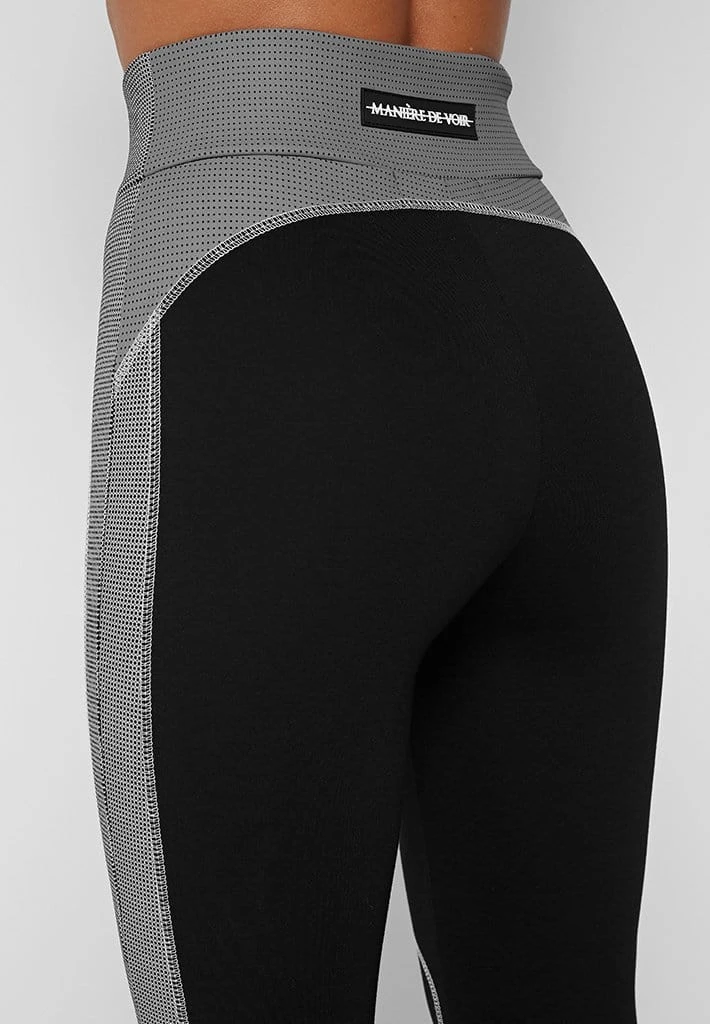 Woman Leggings Technical High Waisted Leggings - Black