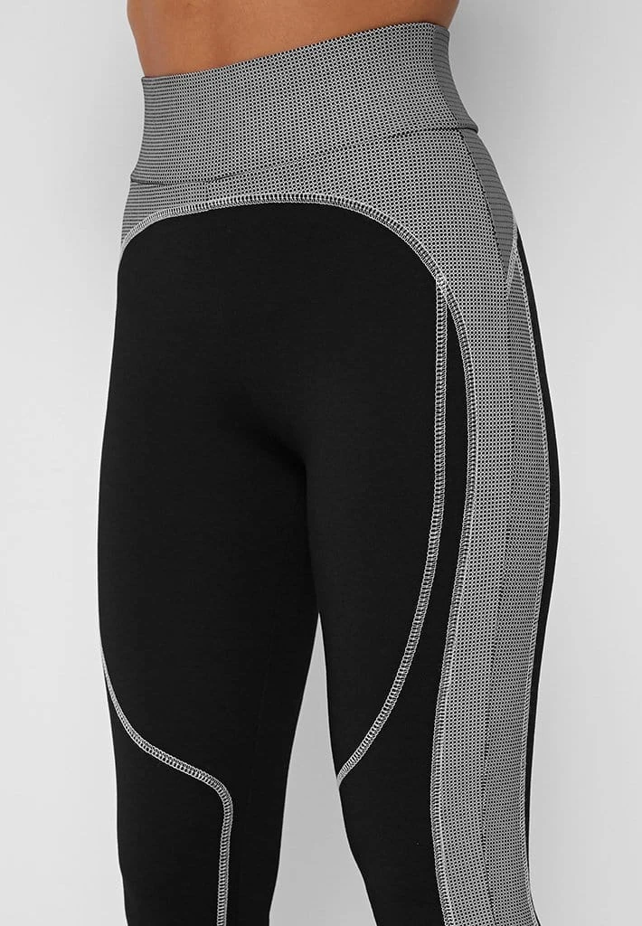 Woman Leggings Technical High Waisted Leggings - Black