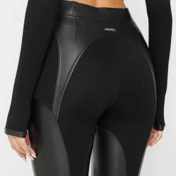 Woman Leggings Zip Off Vegan Leather Leggings/Shorts - Black