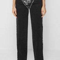 Woman Denim Two Tone Marbled Mom Jeans - Washed Black