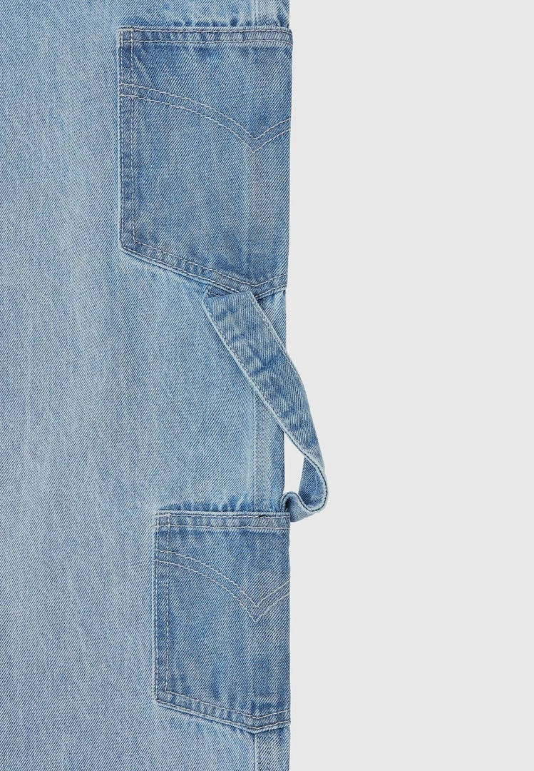 Woman Denim Denim Cargo Mom Jeans - Mid Blue