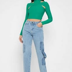 Woman Denim Denim Cargo Mom Jeans - Mid Blue