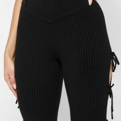 Woman Leggings Knitted Lace Up Leggings With Stirrups - Black