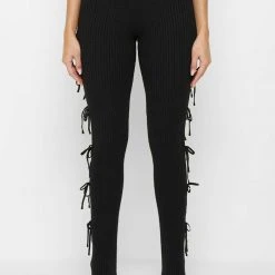 Woman Leggings Knitted Lace Up Leggings With Stirrups - Black