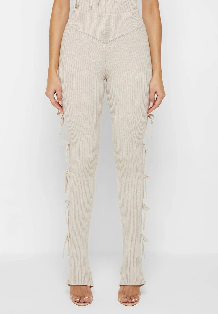 Woman Leggings Knitted Lace Up Leggings With Stirrups - Beige