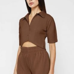 Woman Shirts Pleated Curved Hem Shirt - Brown