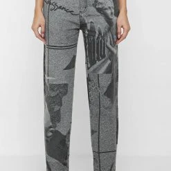 Woman Denim Renaissance Mom Jeans - Washed Black