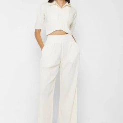 Woman Shirts Pleated Curved Hem Shirt - Cream