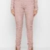 Woman Leggings Ruched High Waisted Leggings - Dusty Pink