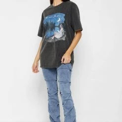 Woman Tops Starry Night Graphic T-Shirt - Washed Black
