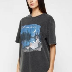 Woman Tops Starry Night Graphic T-Shirt - Washed Black