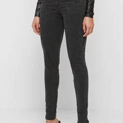 Woman Denim Contour Seam Detail Skinny Jeans - Washed Black