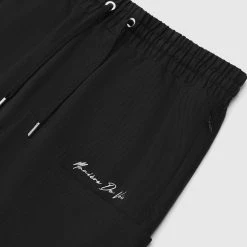 Man Shorts Signature Cargo Shorts - Black