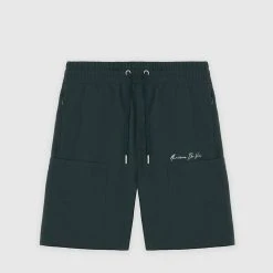 Man Shorts Signature Cargo Shorts - Green