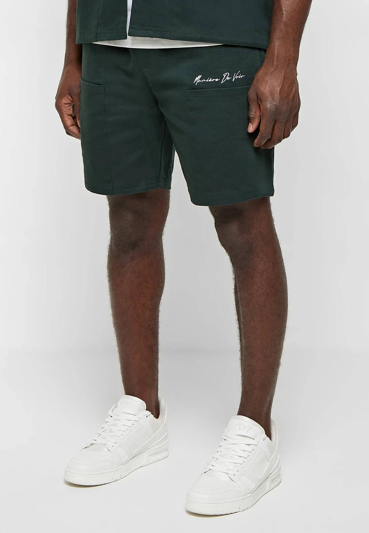 Man Shorts Signature Cargo Shorts - Green