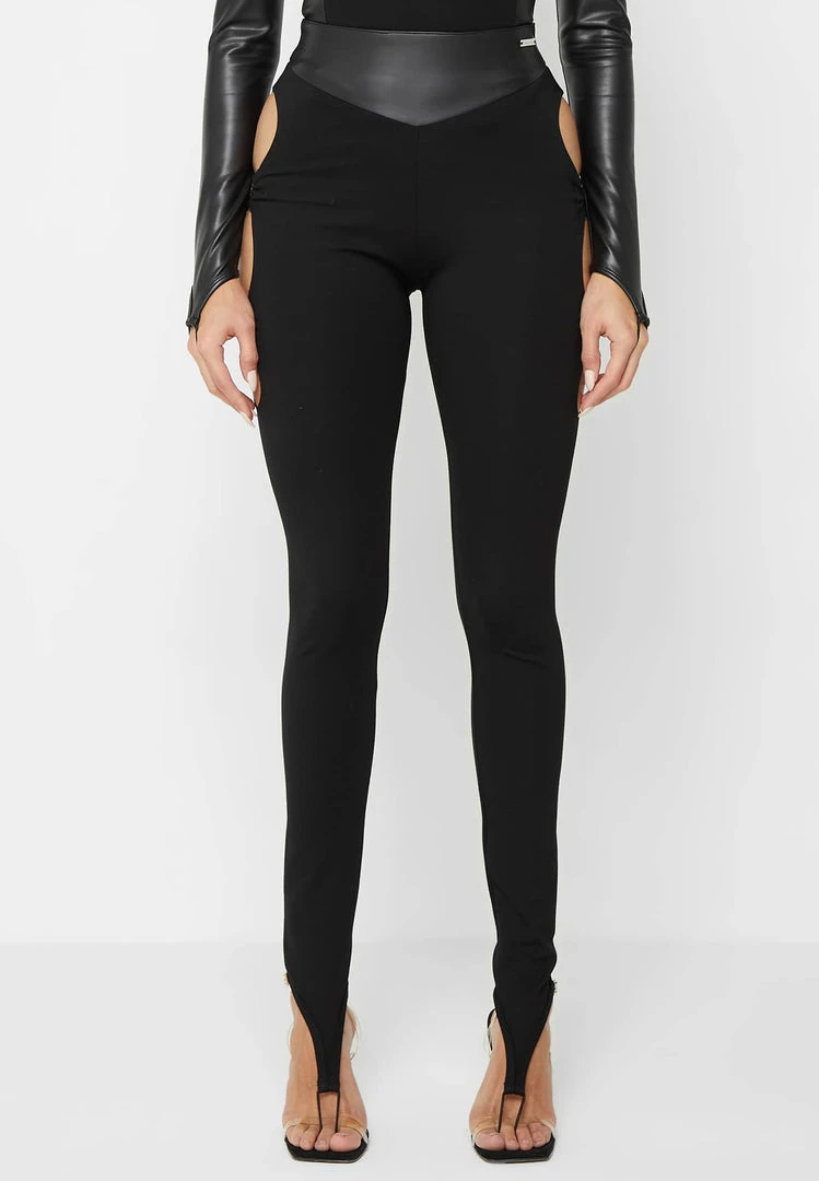 Woman Leggings Cut-Out O-Ring Leggings - Black