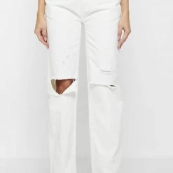Woman Denim Distressed Relaxed Fit Mom Jeans - Off White