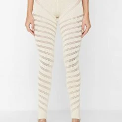 Woman Leggings High Waisted Knitted Spiral Contour Leggings - Beige