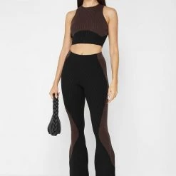 Woman Trousers Knitted Contour Fit And Flare Trousers - Black/Brown
