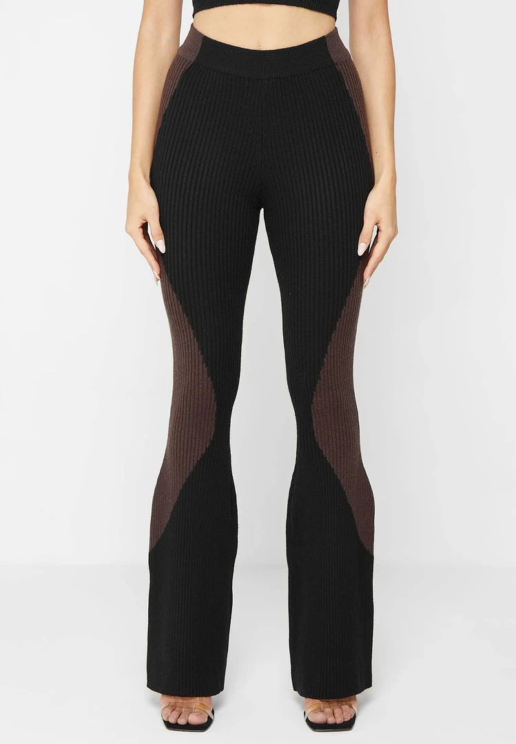 Woman Trousers Knitted Contour Fit And Flare Trousers - Black/Brown