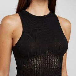 Woman Tops Knitted Crop Top - Black TOPS & T SHIRTS