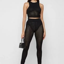 Woman Tops Knitted Crop Top - Black TOPS & T SHIRTS