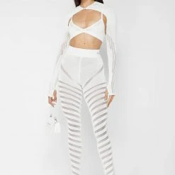 Woman Tops Knitted Sleeve Overlay With Bralette - White